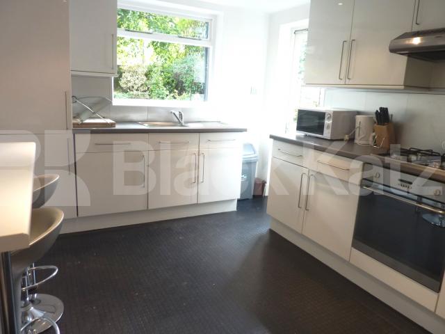 			NEW INSTRUCTION!, 1 Bedroom, 1 bath, 1 reception Flat			 Sussex Way, HOLLOWAY